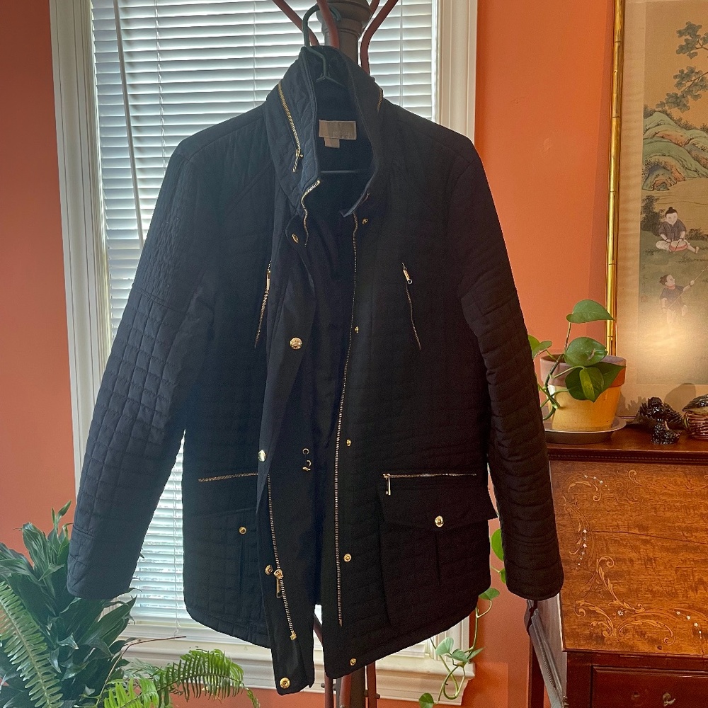 MICHAEL Michael Kors Quilted Jacket w/ hidden hood & adjustable waist - black